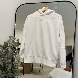 Reebok Lux Oversized Sweatshirt